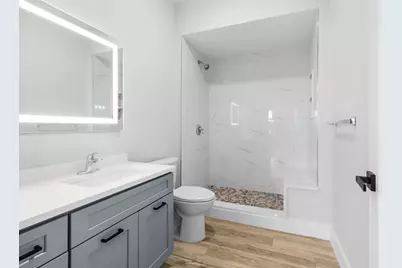 889-895 Grinnell St. #2, Fall River, MA 02721 - Photo 29