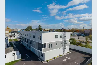 889-895 Grinnell St. #2, Fall River, MA 02721 - Photo 3