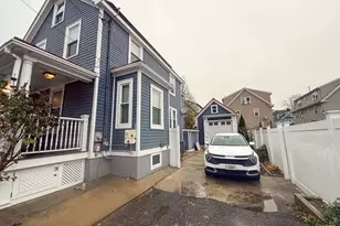 92 Spencer St, Boston, MA 02124 - Photo 9