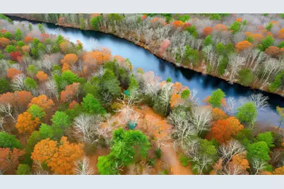 38 King Dr, Wilbraham, MA 01095 - Photo 1