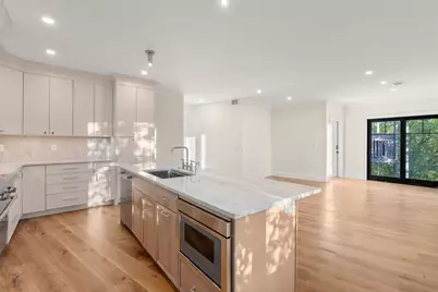 34 Vinton Street #2A, Boston, MA 02127 - Photo 9