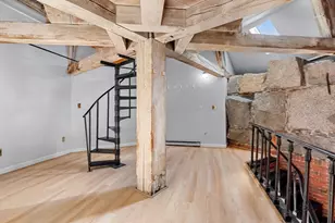 201 Thorndike, Lowell, MA 01852 - Photo 15