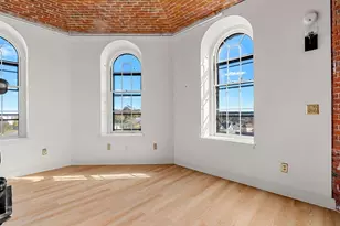 201 Thorndike, Lowell, MA 01852 - Photo 13