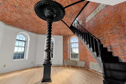 201 Thorndike #2-312, Lowell, MA 01852 - Photo 9