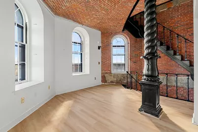 201 Thorndike #2-312, Lowell, MA 01852 - Photo 11