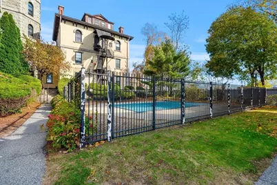 201 Thorndike #2-312, Lowell, MA 01852 - Photo 23