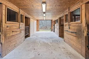 281 Brooks Station Rd, Princeton, MA 01541 - Photo 29