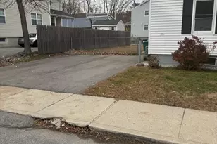 48 Wilson St, Billerica, MA 01862 - Photo 11