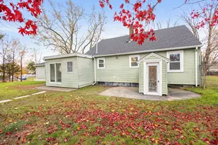 25 Lakeview St, Blackstone, MA 01504 - Photo 21