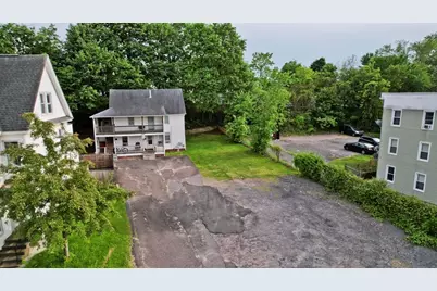 295 Main, Springfield, MA 01151 - Photo 11