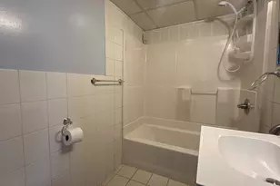 295 Main, Springfield, MA 01151 - Photo 3