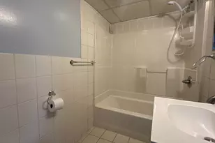 295 Main, Springfield, MA 01151 - Photo 3