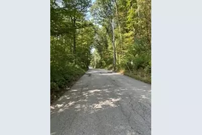 183 SE Main Street, Douglas, MA 01516 - Photo 9