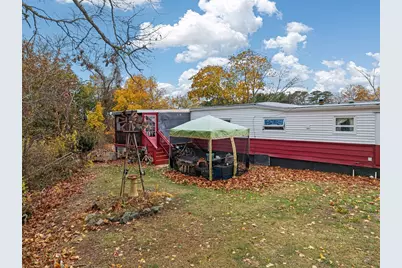 16 Francis St, Wareham, MA 02538 - Photo 3