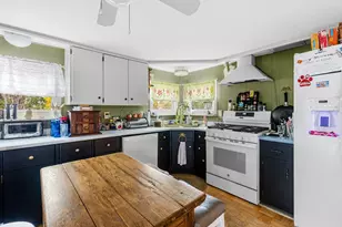 16 Francis St, Wareham, MA 02538 - Photo 7