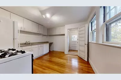 84-86 Boylston St, Watertown, MA 02472 - Photo 9