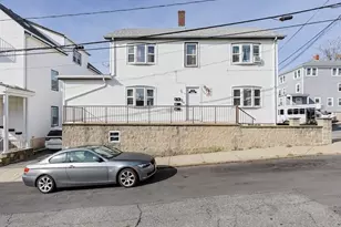 104 Oak St, Fall River, MA 02720 - Photo 3
