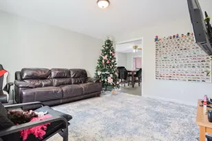 104 Oak St, Fall River, MA 02720 - Photo 11