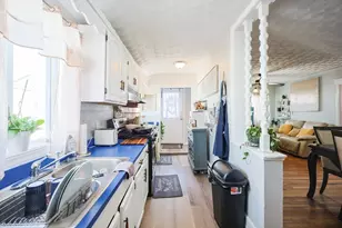 104 Oak St, Fall River, MA 02720 - Photo 9