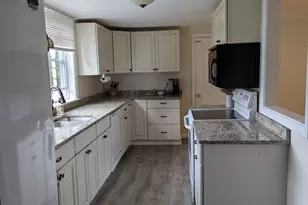 95 Providence St, Mendon, MA 01756 - Photo 7