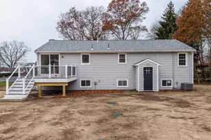 308 Robert St, Westport, MA 02790 - Photo 23