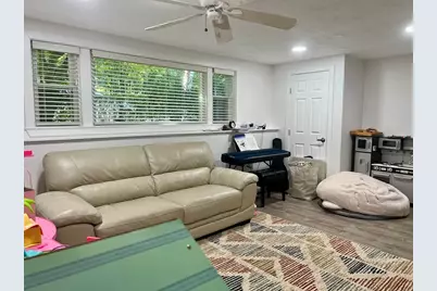 113 Cambridge, Winchester, MA 01890 - Photo 13