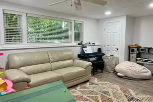 113 Cambridge, Winchester, MA 01890 - Photo 13
