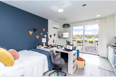 346 Somerville Ave #001, Somerville, MA 02143 - Photo 1