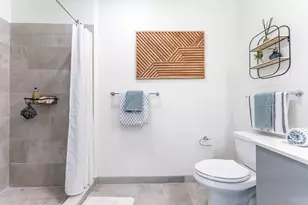 346 Somerville Ave, Somerville, MA 02143 - Photo 5