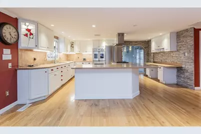 167 Mercier Ave, Somerset, MA 02725 - Photo 9