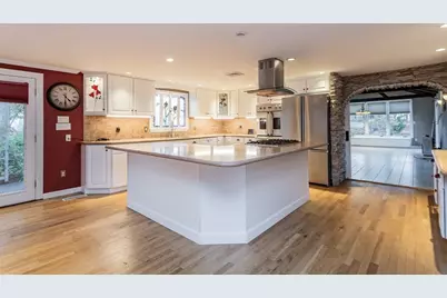 167 Mercier Ave, Somerset, MA 02725 - Photo 11