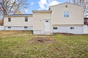 16 Grant St Ext, Framingham, MA 01702 - Photo 3