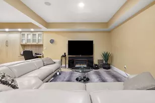 20 Hamlet St, Newton, MA 02459 - Photo 33