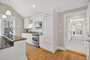 835 Old Post Rd, Barnstable, MA 02635 - Photo 33