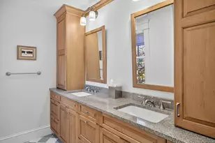 835 Old Post Rd, Barnstable, MA 02635 - Photo 29