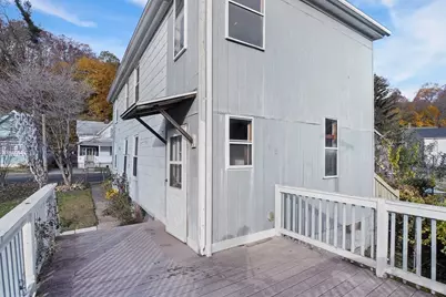 12 Temple St, Holyoke, MA 01040 - Photo 35