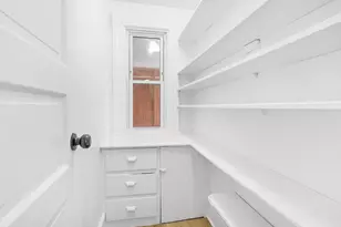 12 Temple St, Holyoke, MA 01040 - Photo 19