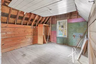 12 Temple St, Holyoke, MA 01040 - Photo 29