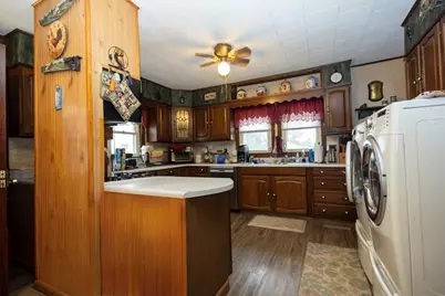 664 Stafford St, Leicester, MA 01542 - Photo 5
