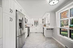 25 Highland Trail, West Brookfield, MA 01585 - Photo 5