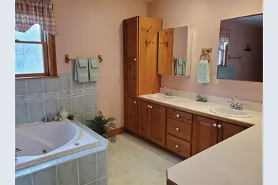 64 Arch Street, Westborough, MA 01581 - Photo 19