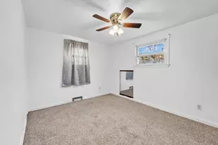 82 Louis Rd, Springfield, MA 01118 - Photo 9