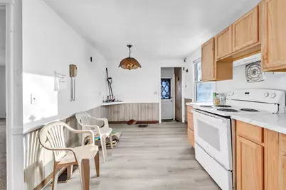 82 Louis Rd, Springfield, MA 01118 - Photo 7