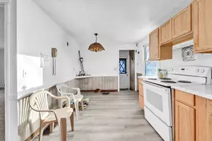 82 Louis Rd, Springfield, MA 01118 - Photo 7