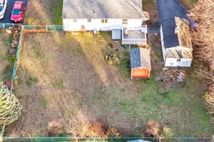 82 Louis Rd, Springfield, MA 01118 - Photo 21