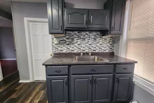 7 Pleasant Terrace, Worcester, MA 01609 - Photo 3
