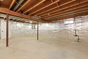 163 Hayward St, Bridgewater, MA 02324 - Photo 27