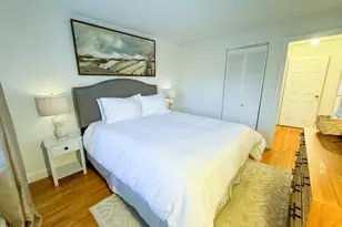 91 Chestnut St, Brookline, MA 02445 - Photo 5