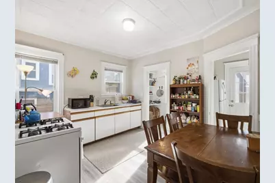 28 Sunset Rd #1, Somerville, MA 02144 - Photo 7