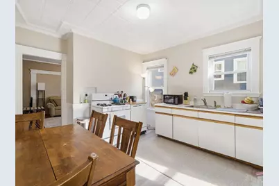28 Sunset Rd #1, Somerville, MA 02144 - Photo 7